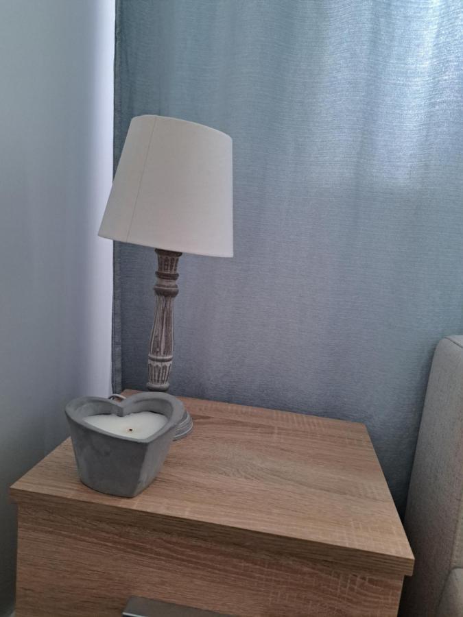 Ferienwohnung Apartament Onestilor Oradea Exterior foto