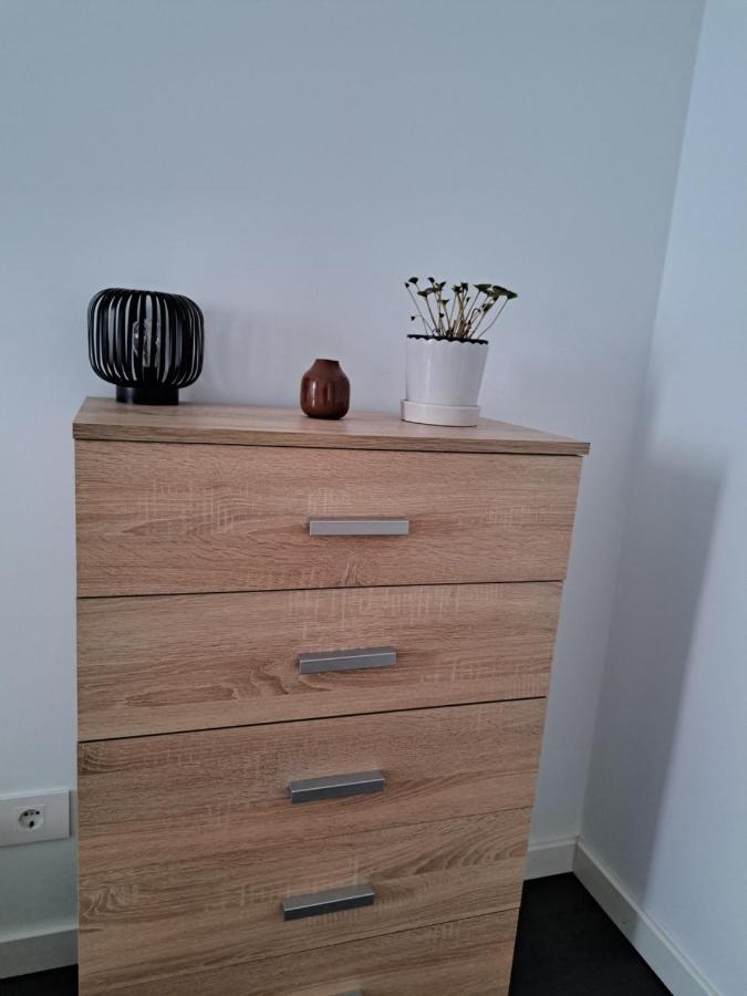 Ferienwohnung Apartament Onestilor Oradea Exterior foto